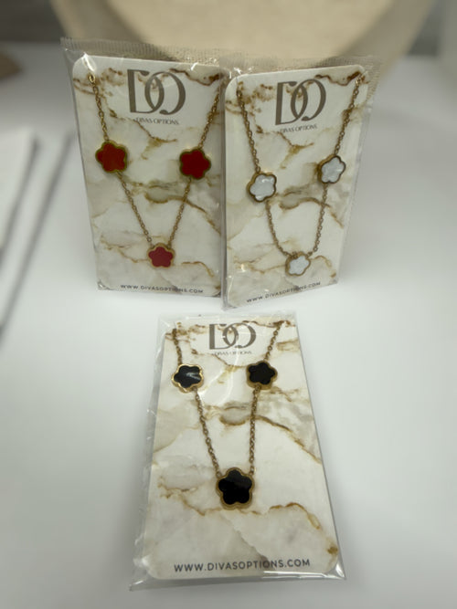 Fansy Clover Necklace