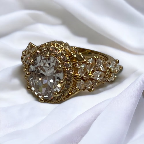 Royalty Unique Ring