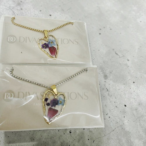 Encapsulated Flower Necklace