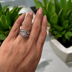 Anillo romántico