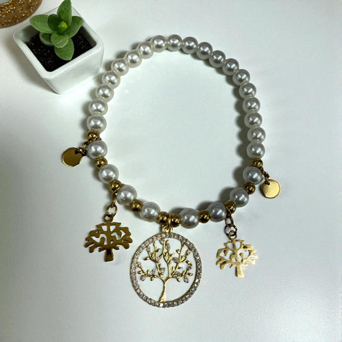 Tree & Pearls
