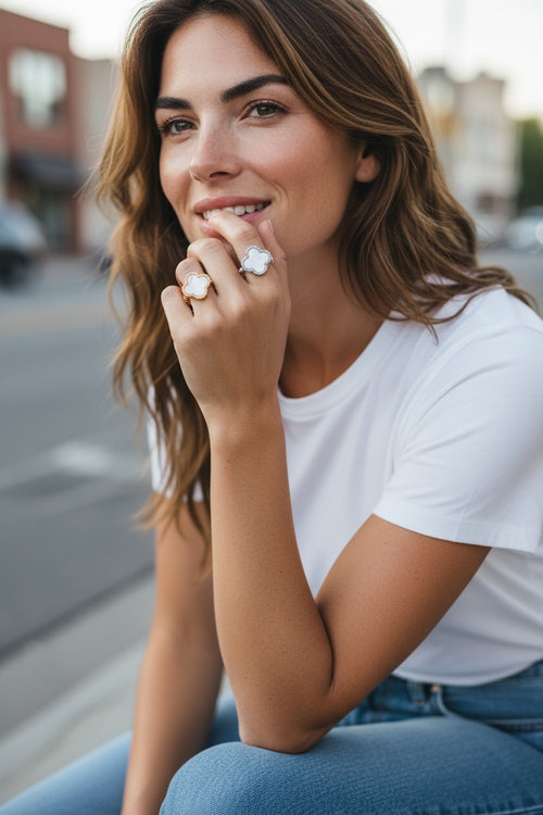 Mother Pearl Clover Ring