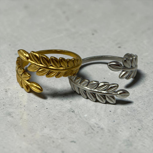 Adjustable Leaves Ring